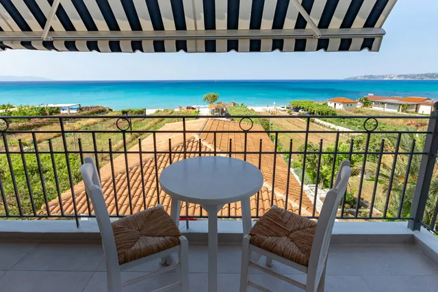 Barefoot Contessa Beach