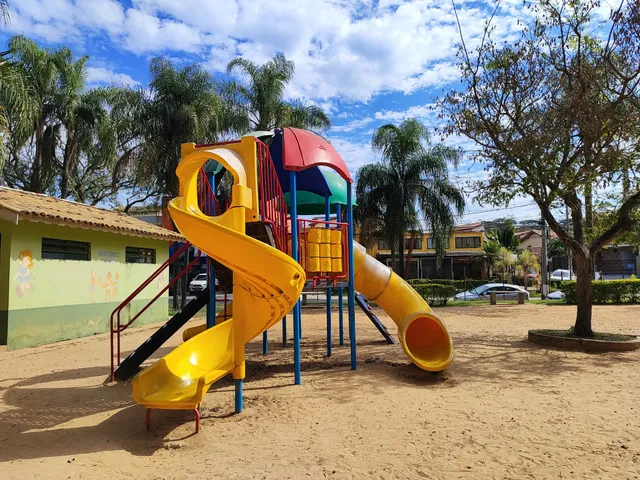 Parque Praça do Aquário Vinhedo