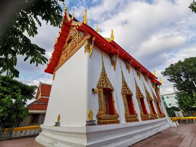 Wat Bang Phlat