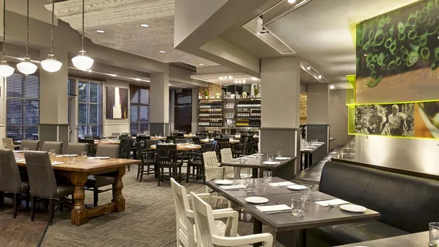 Oliver & Bonacini Café Grill, Blue Mountain