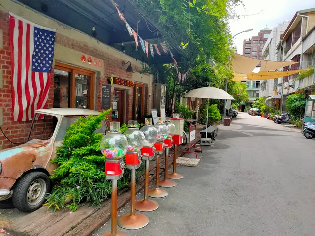 Fantasy Story - Green Ray