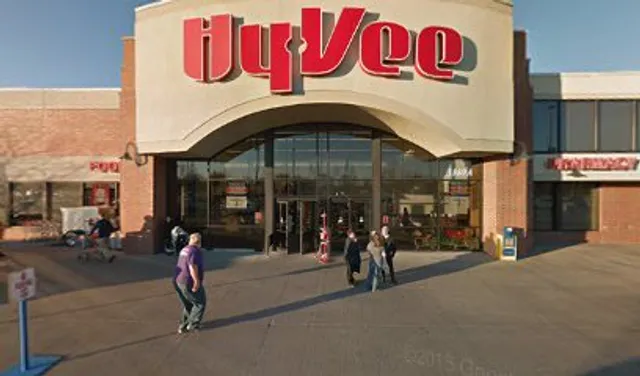 Hy-Vee Fast & Fresh Gas Station