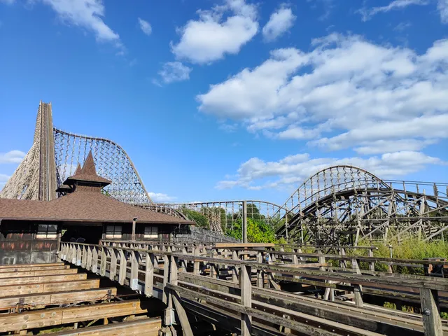 Colossos: Battle of the Giants