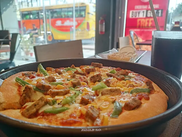Pizza Hut | Garia, Kolkata