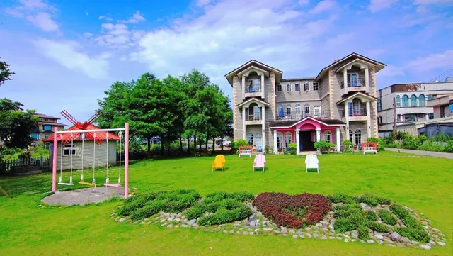 伊莎愛莉溜滑梯親子民宿