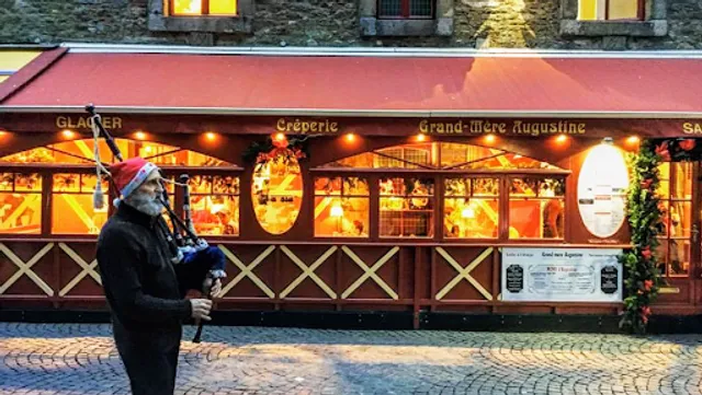 Grand Mère Augustine