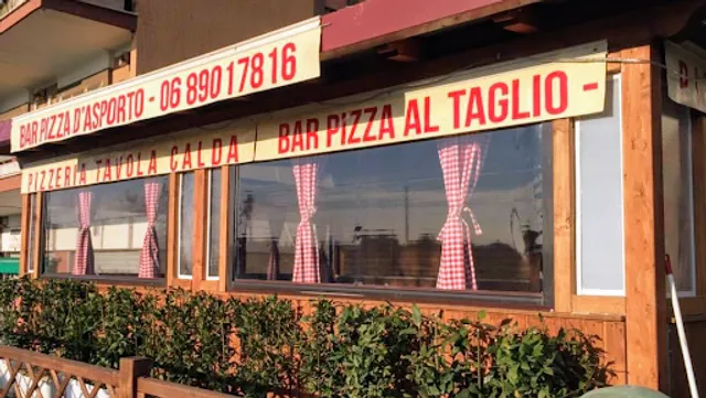 Pizzeria, bar, tavola calda da ‘Certelli’