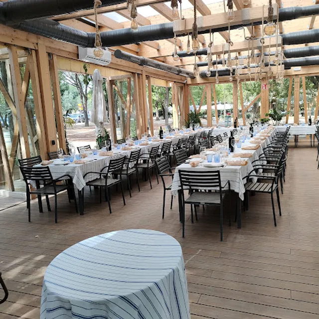 Taberna El Urogallo Lago I Restaurante Casa de Campo