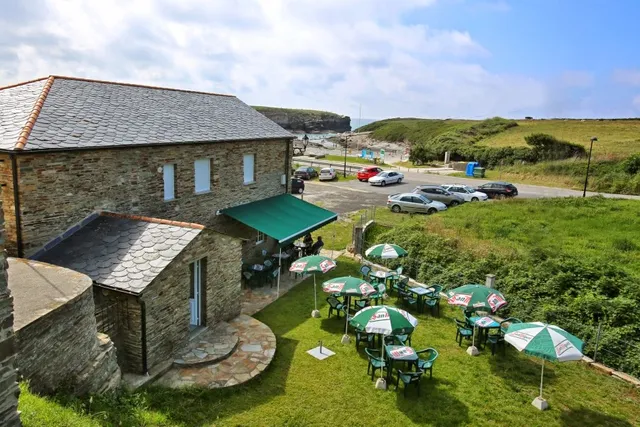 Os Muiños - Rooms and cafe-bar