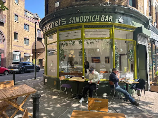 Shanel’s Sandwich Bar