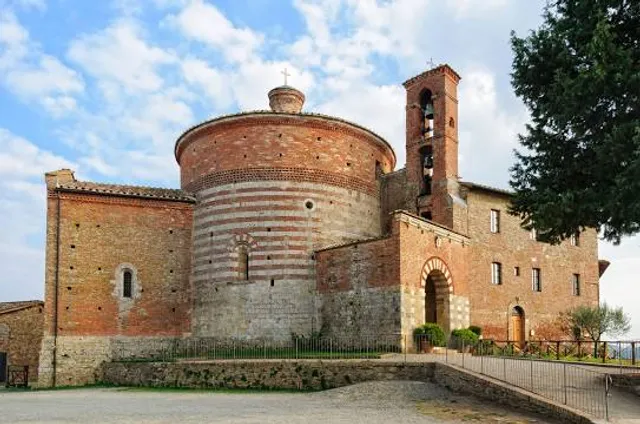 Cappella di San Galgano a Montesiepi