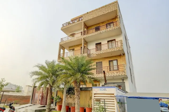 Hotel O Divy Noida Sector 50 Metro Station