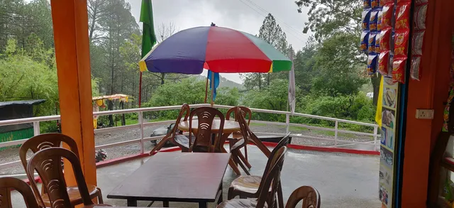 Kanwal Restaurant And Maggi Point