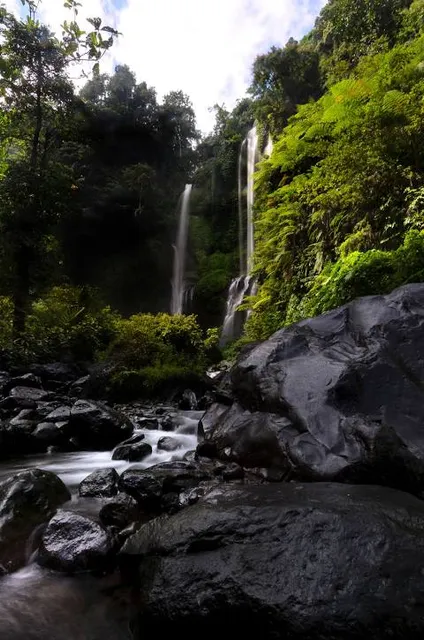 Sekumpul Waterfalls Official Parking