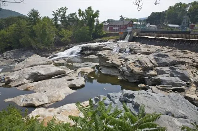 Shelburne Falls Potholes