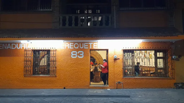 Cenaduría Los Merequetengues