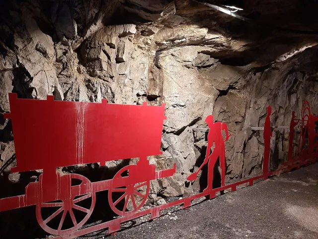 Visierstollen und Rundgang Gotthardtunneldorf