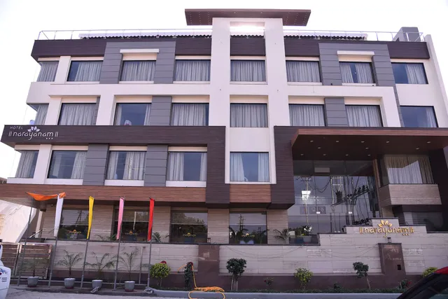 Narayanam Hotel - Best Hotel in Gwalior