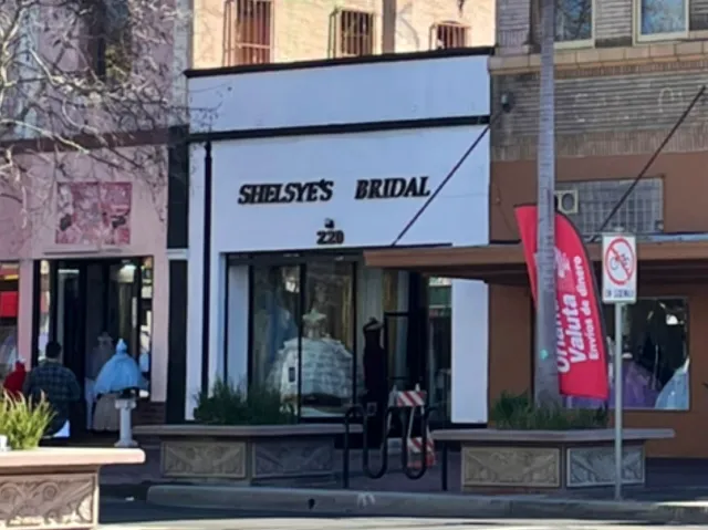 SHELSYES bridal and banquets