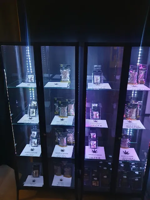 PIZZERIA CBD SHOP 82 TACOS KEBAB SAINT SARDOS