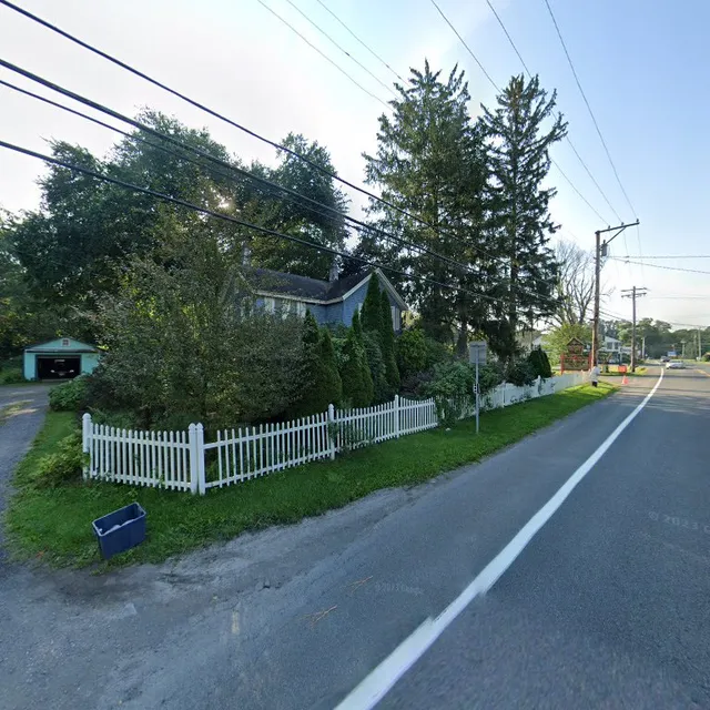 Bird Watcher's Country Store