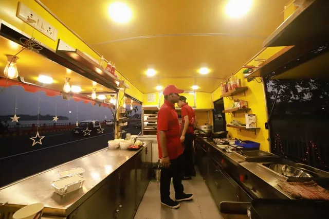 Dugout - The Food Truck