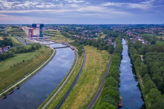 Strépy-Thieu Boat Lift