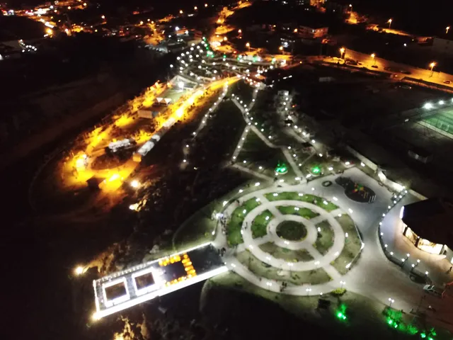 Altınözü Cam Teras