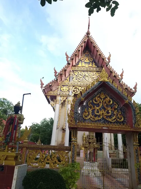 Wat Khum Thong