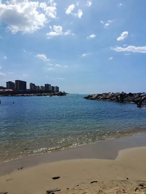 Balneario de Camurí Chico