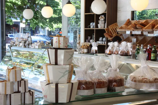 Laurent Bakery Albert Park