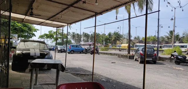 Rafaeal Bar & Restaurant