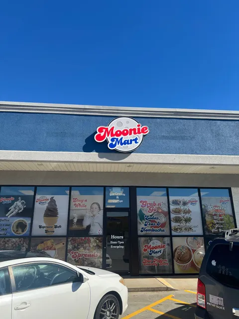 Moonie Mart