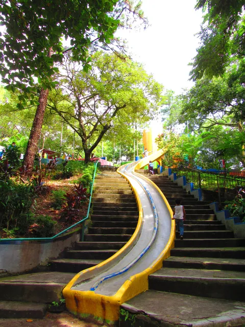 Parque Saburo Hirao