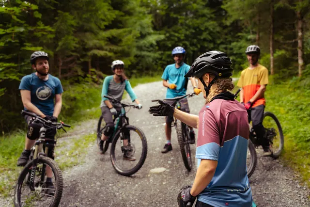 Prime Mountain Sports Engelberg | Ski-, Snowboard- & Bikeschule