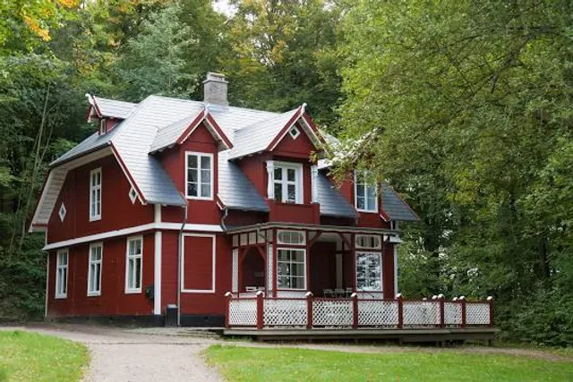place image