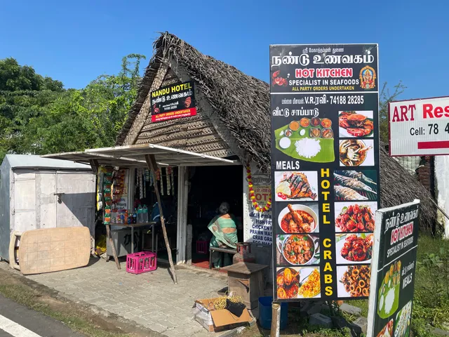 Hotel Crabs - Hot Kitchen