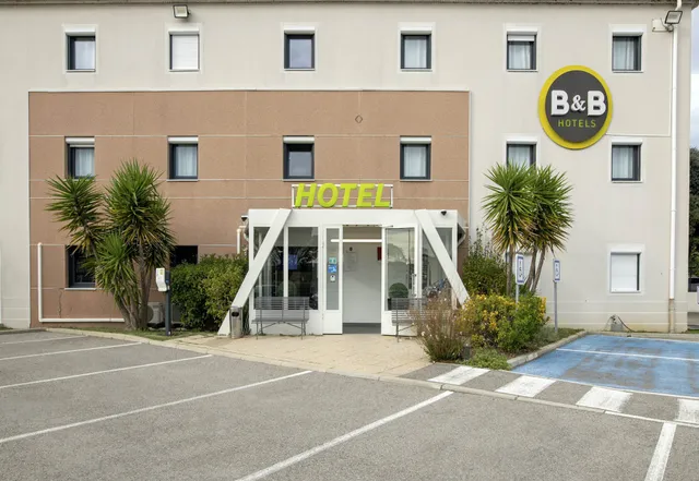 B&B HOTEL Bollène