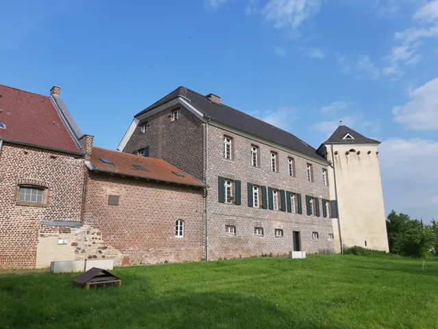 Biological Station House Burgel