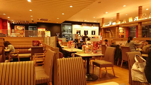 ガスト 長崎大浦海岸店