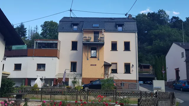 Pension Ferienwohnung / Maria,willi,Hei+ W Schmitz