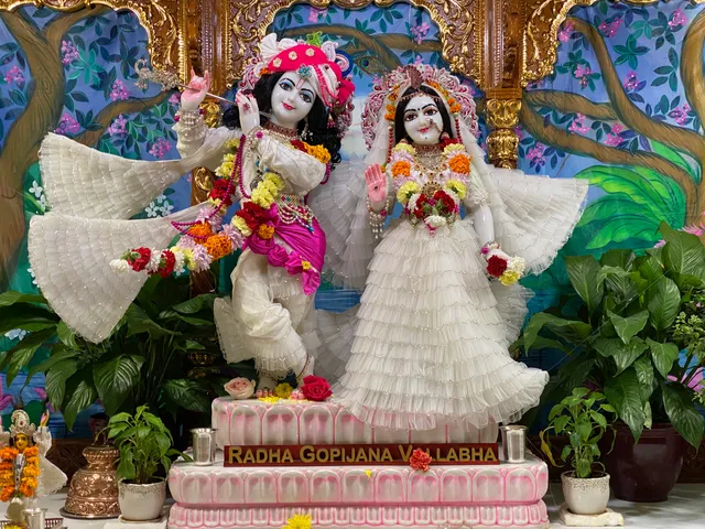ISKCON Farmington Hills - Sri Sri Radha Gopijana Vallabha Temple