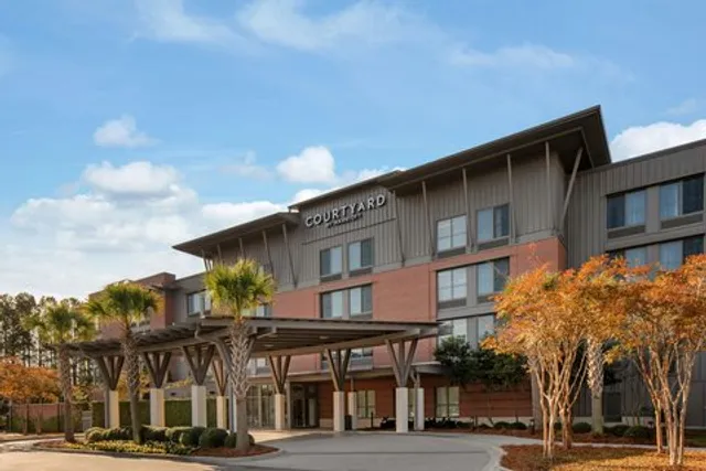Courtyard by Marriott Charleston Summerville