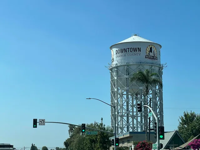 Santa Ana Water Tower