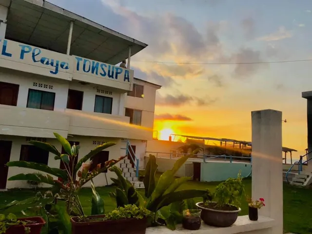 Hotel Playa Tonsupa