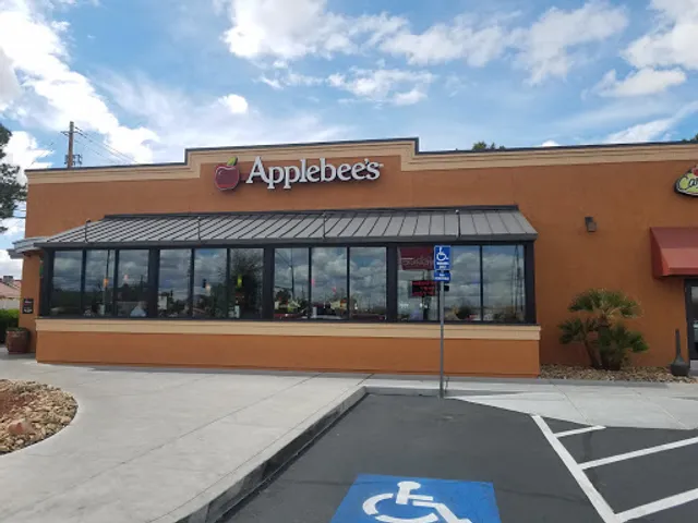 Applebee's Grill + Bar