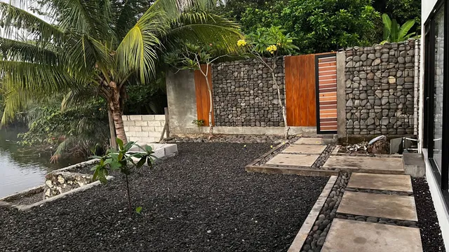 Villa De Kawoeng riverside syari’ah