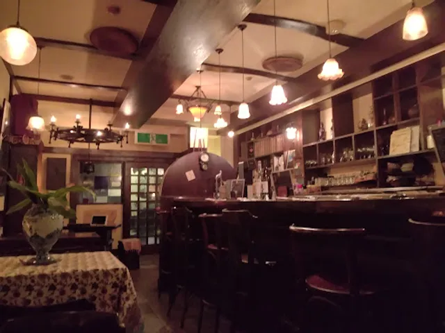 ダイニング・バーすし八丁