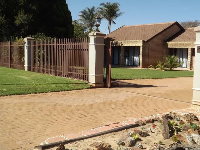Guest House 4 U Klerksdorp