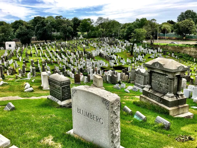 Mount Carmel Cemetery